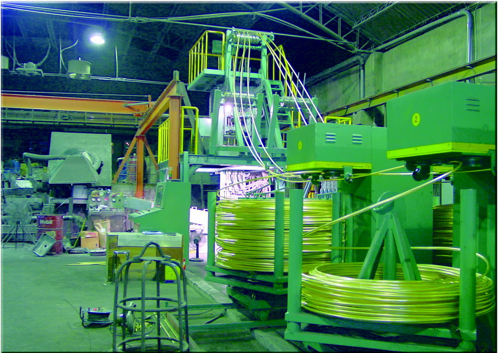 Upward continuous casting machine